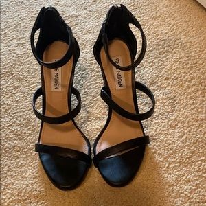 Steve Madden sandal